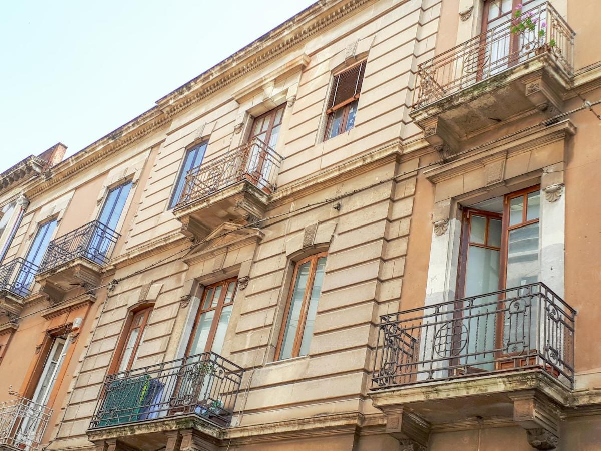 Dietro Il Castello Catânia Exterior foto